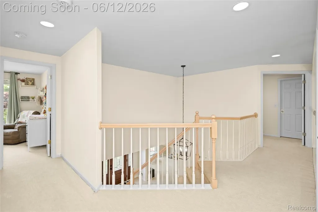 30975 Sunderland Drive Farmington Hills City MI 48331