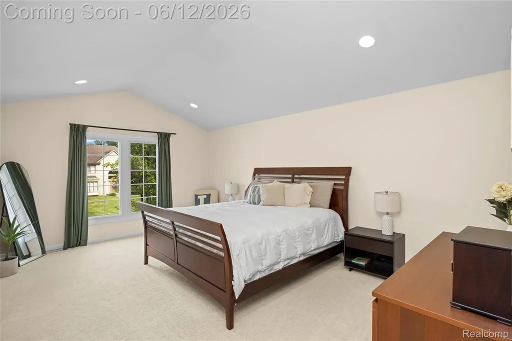 30975 Sunderland Drive Farmington Hills City MI 48331