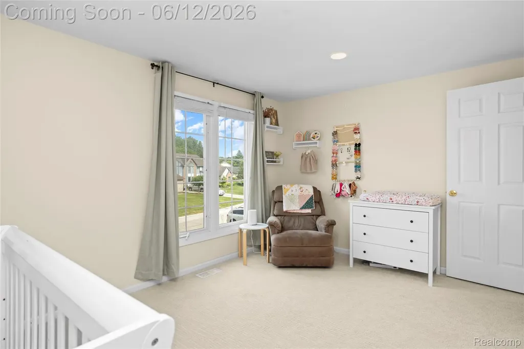 30975 Sunderland Drive Farmington Hills City MI 48331
