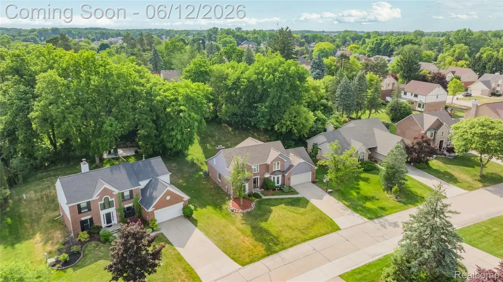 30975 Sunderland Drive Farmington Hills City MI 48331