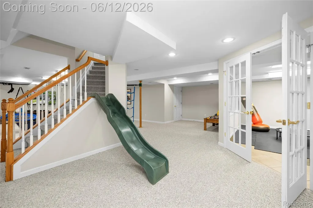 30975 Sunderland Drive Farmington Hills City MI 48331