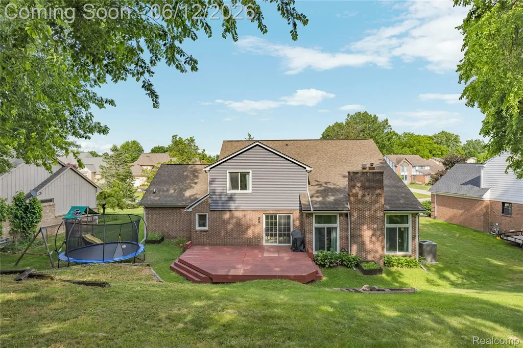 30975 Sunderland Drive Farmington Hills City MI 48331