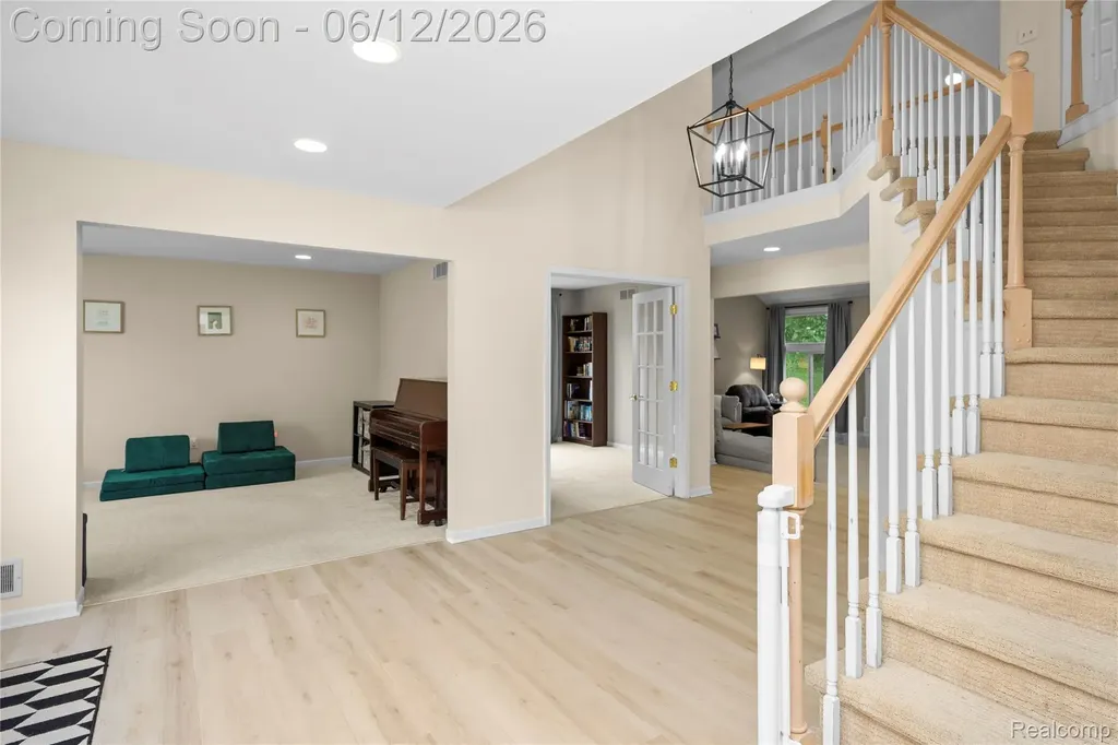 30975 Sunderland Drive Farmington Hills City MI 48331