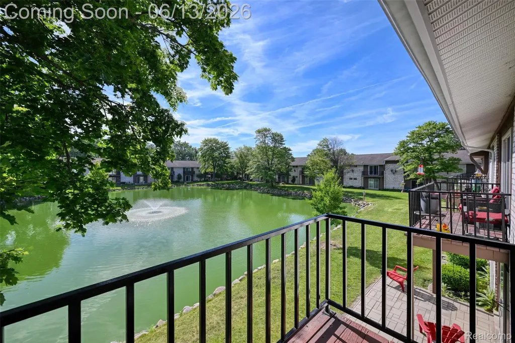 7592 Woodview Street Westland City MI 48185