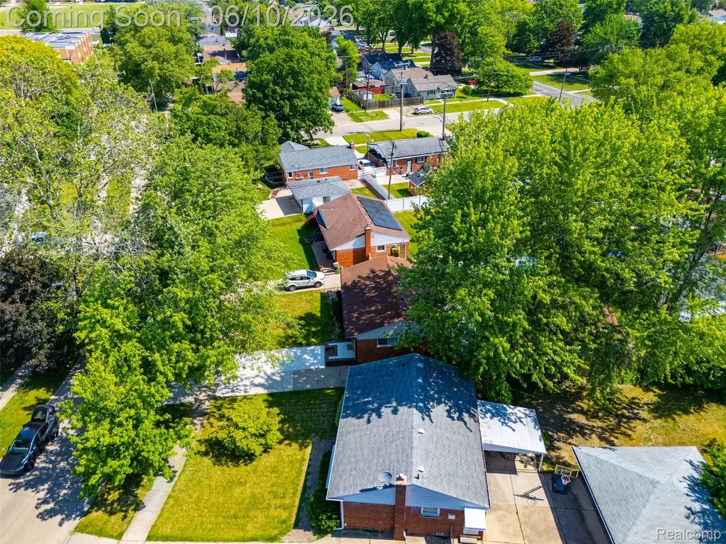 8245 Roosevelt Street Taylor City MI 48180