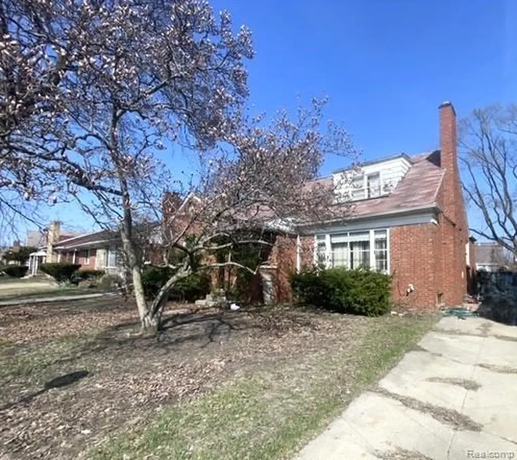 19160 Prairie Street Detroit City MI 48221