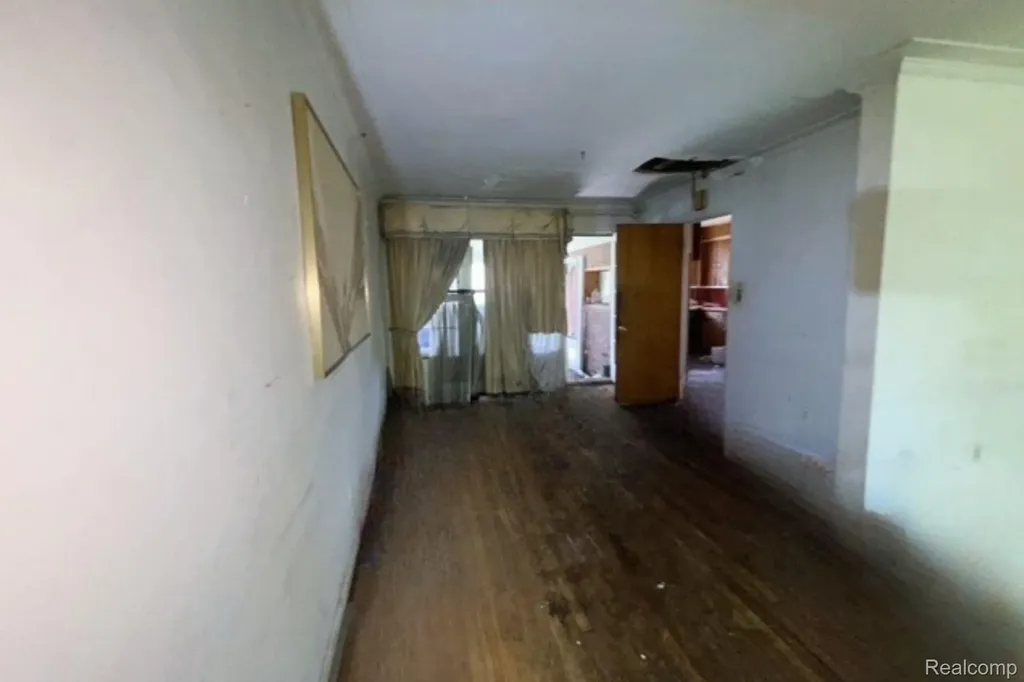 19160 Prairie Street Detroit City MI 48221