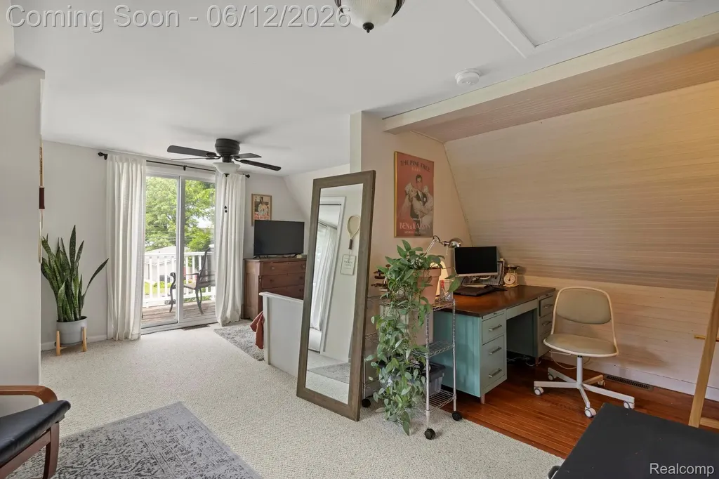 1808 Lombardy Highland Charter Township MI 48356
