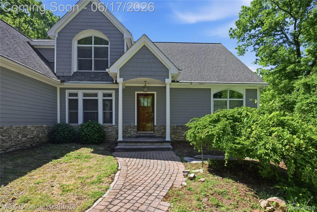11910 Scott Road Springfield Charter Township MI 48350