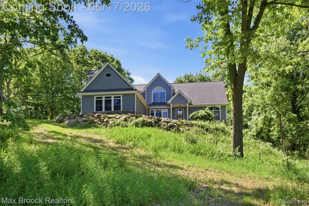 11910 Scott Road Springfield Charter Township MI 48350