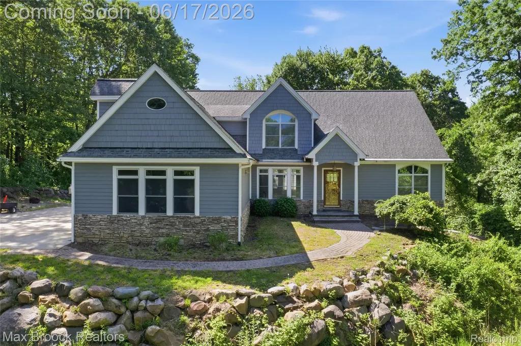 11910 Scott Road Springfield Charter Township MI 48350