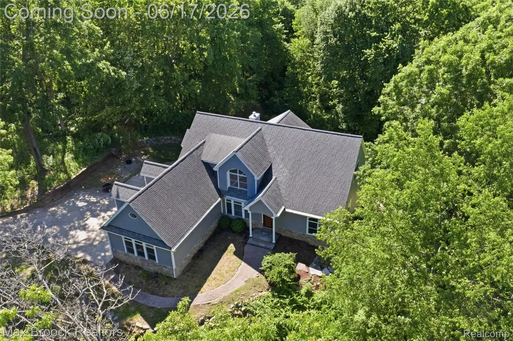 11910 Scott Road Springfield Charter Township MI 48350