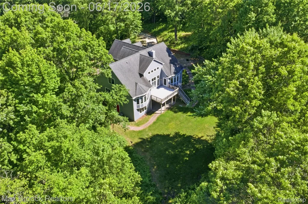 11910 Scott Road Springfield Charter Township MI 48350