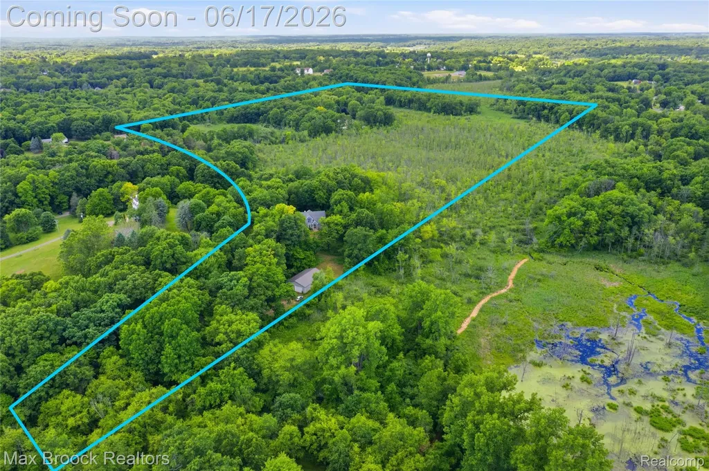 11910 Scott Road Springfield Charter Township MI 48350