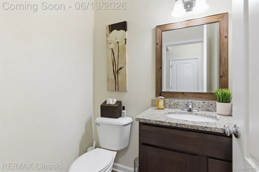 7946 Russell Drive Westland City MI 48185