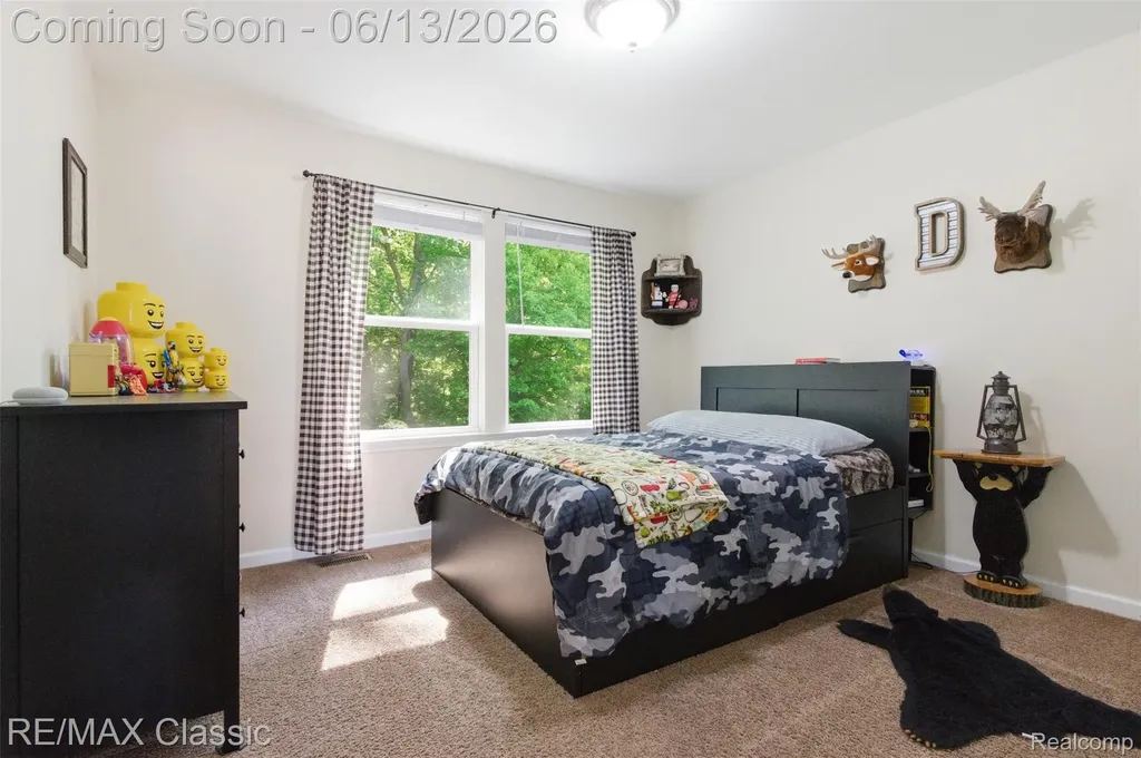 7946 Russell Drive Westland City MI 48185