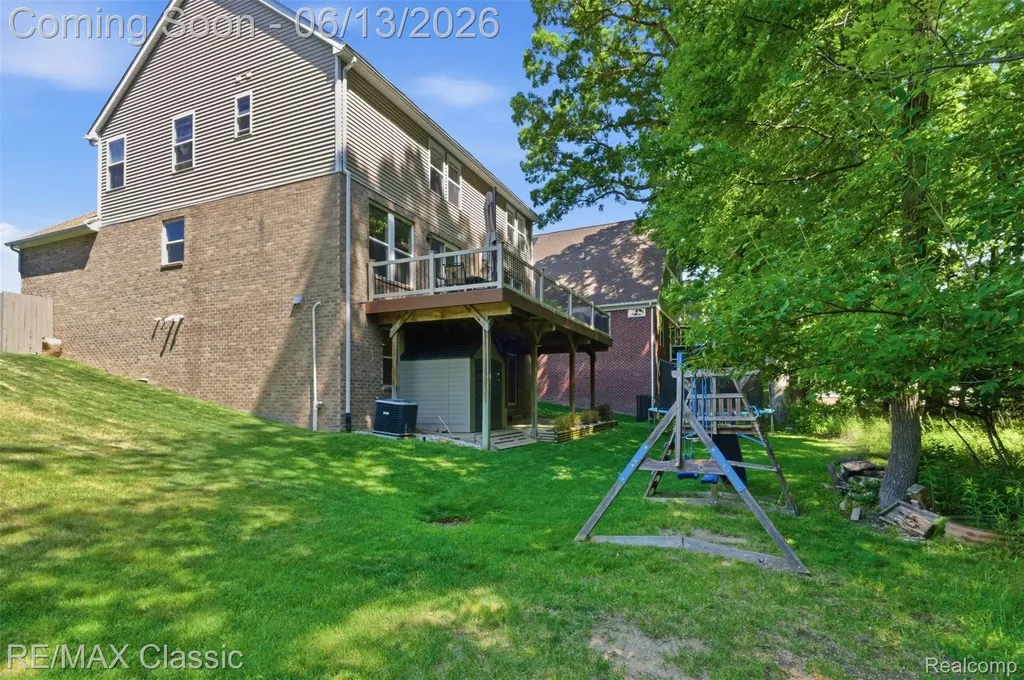 7946 Russell Drive Westland City MI 48185