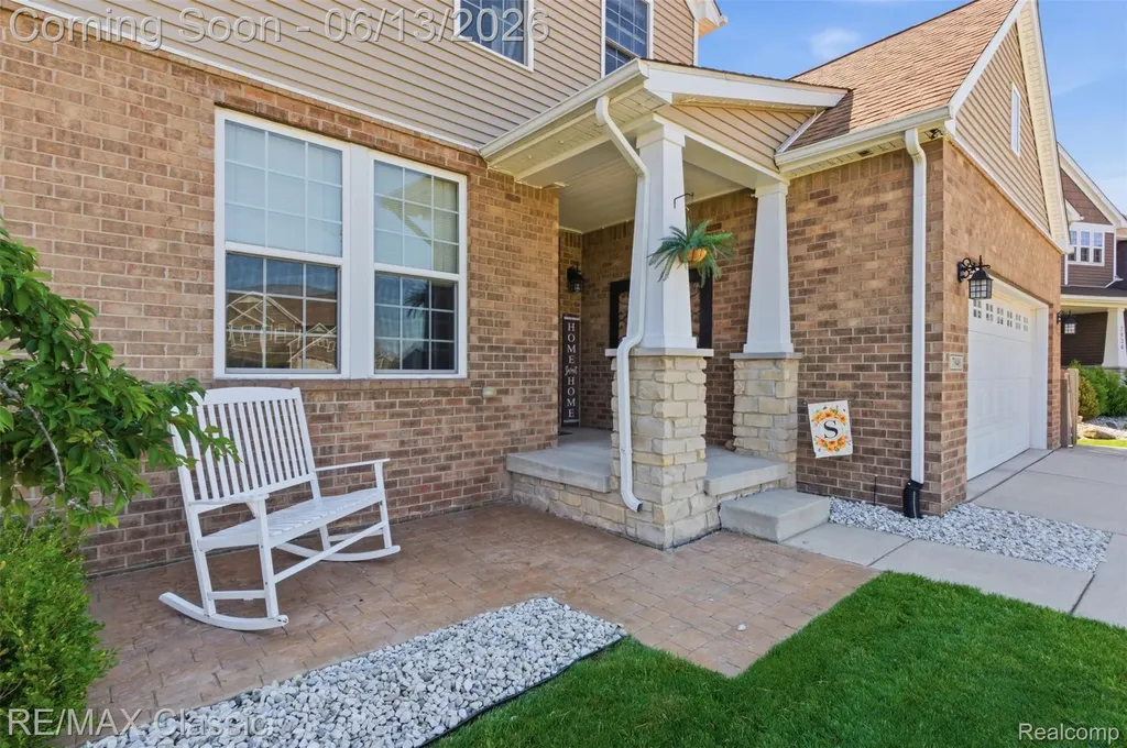 7946 Russell Drive Westland City MI 48185