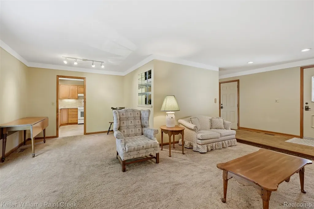 44063 Westminister Way Canton Charter Township MI 48187