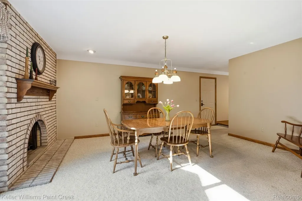 44063 Westminister Way Canton Charter Township MI 48187