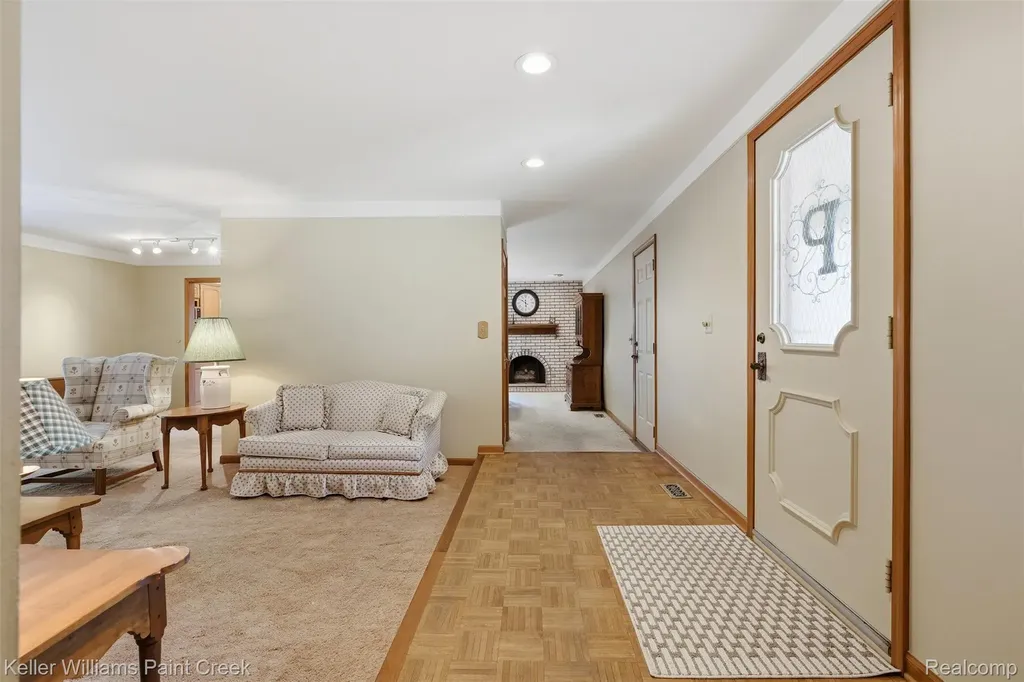 44063 Westminister Way Canton Charter Township MI 48187