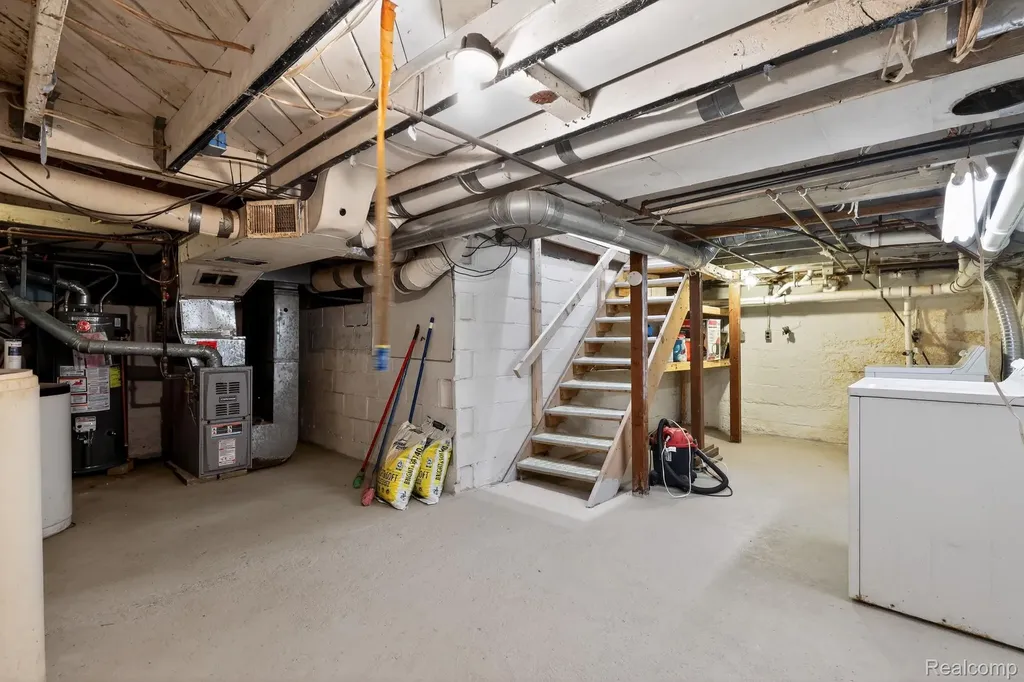128 Front Drive Northfield Township MI 48189