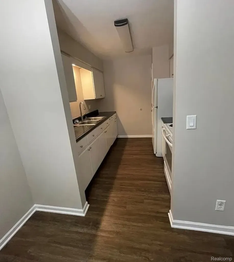 2150 Phillips Avenue Delhi Charter Township MI 48842