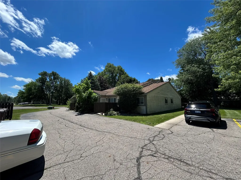 2150 Phillips Avenue Delhi Charter Township MI 48842