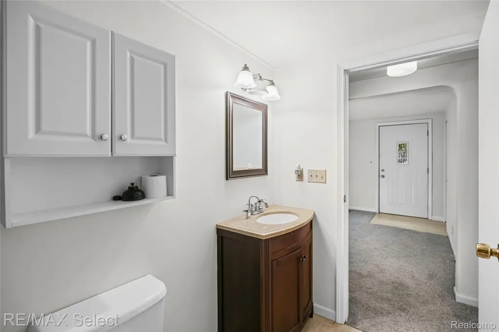 1460 Maria Street Flint Charter Township MI 48507