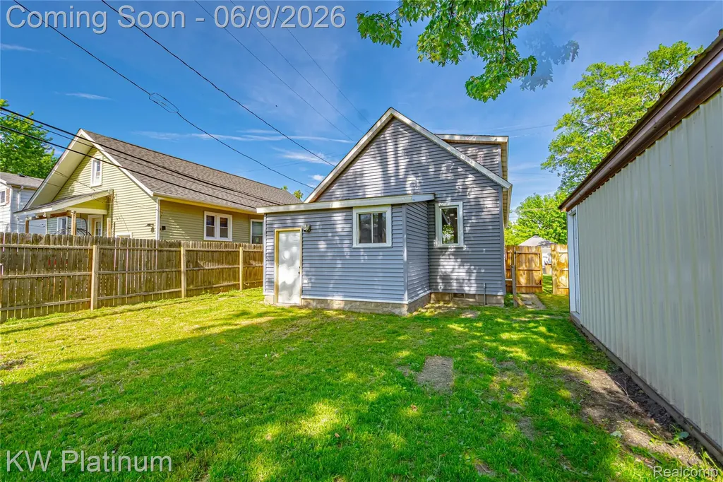 511 13th Street Port Huron City MI 48060