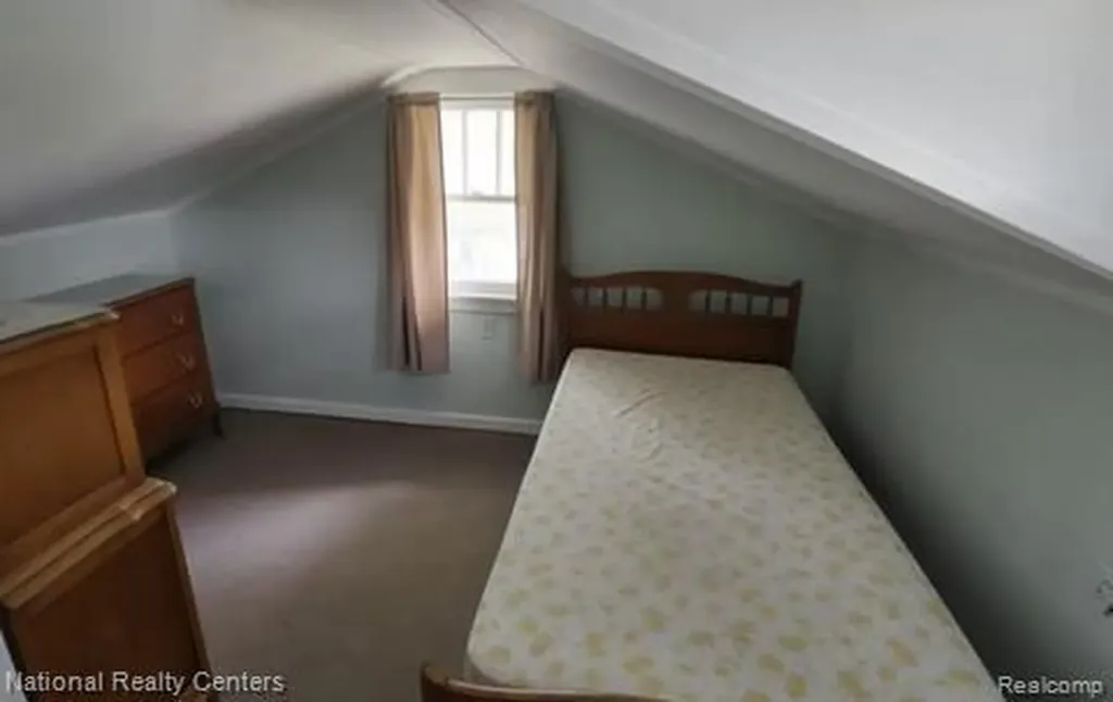 1494 Maxfield Road Hartland Township MI 48353
