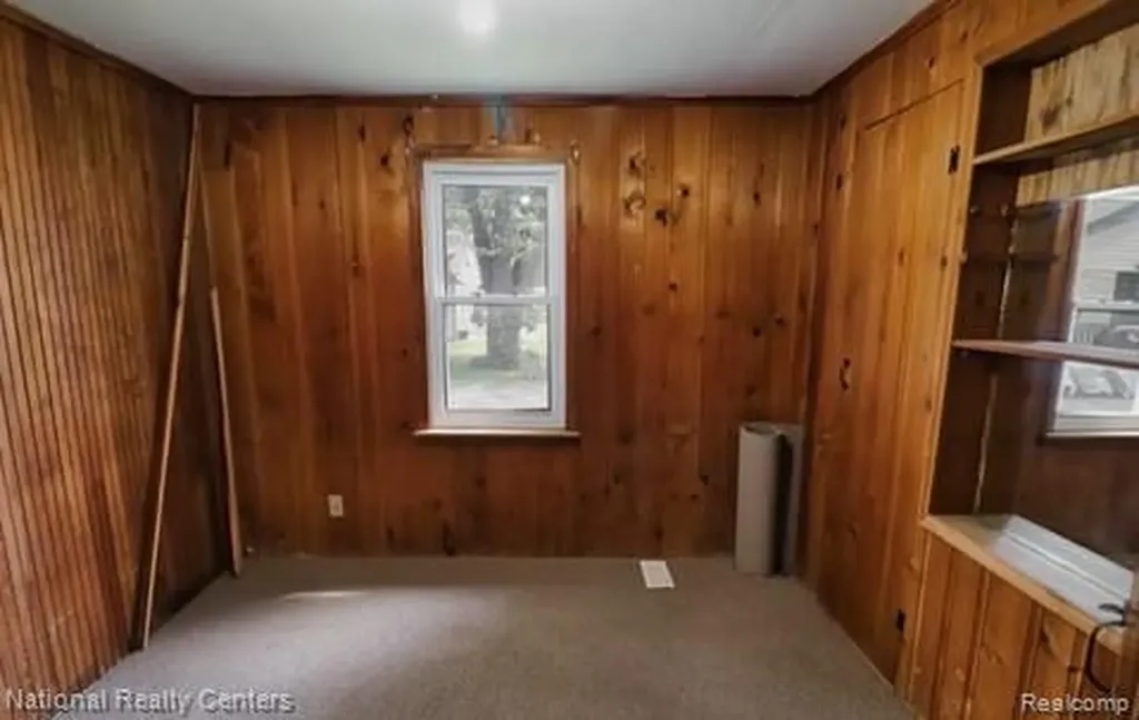1494 Maxfield Road Hartland Township MI 48353