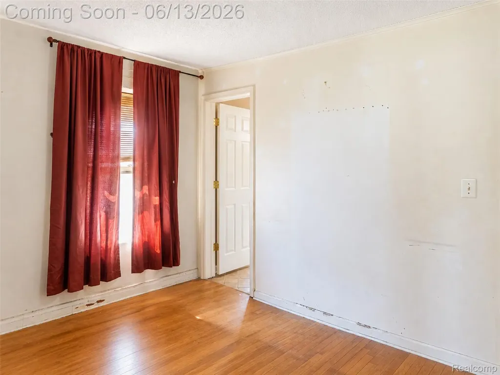 24362 Outer Drive Melvindale City MI 48122