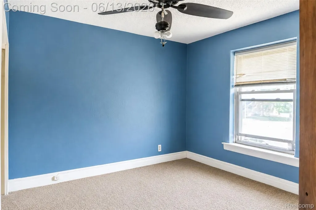 24362 Outer Drive Melvindale City MI 48122