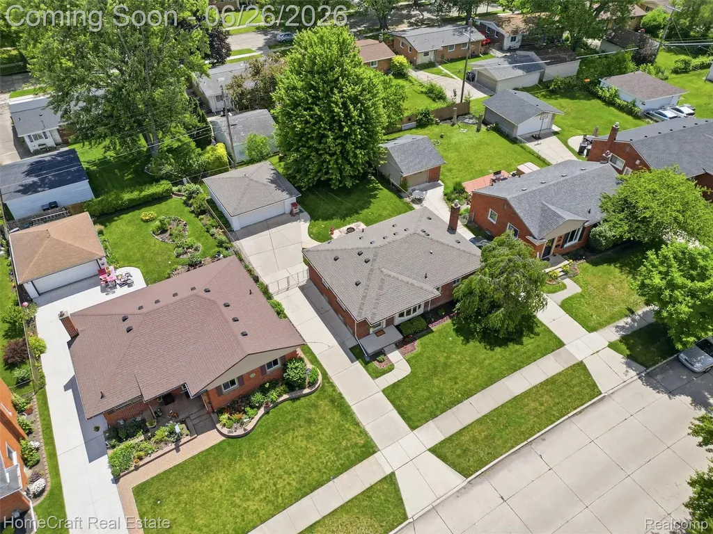 9338 Florida Street Livonia City MI 48150