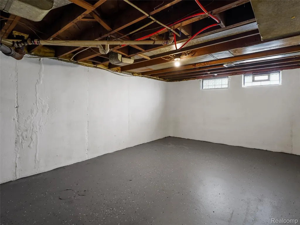 96 Oneida Street Pontiac City MI 48341
