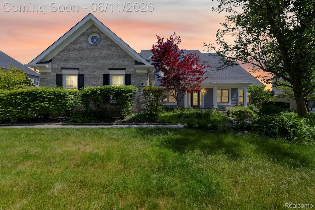 50145 Tottenham Court Canton Charter Township MI 48187