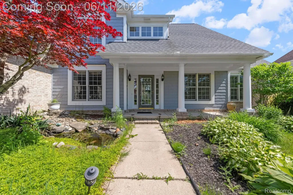 50145 Tottenham Court Canton Charter Township MI 48187