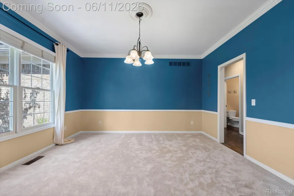 50145 Tottenham Court Canton Charter Township MI 48187