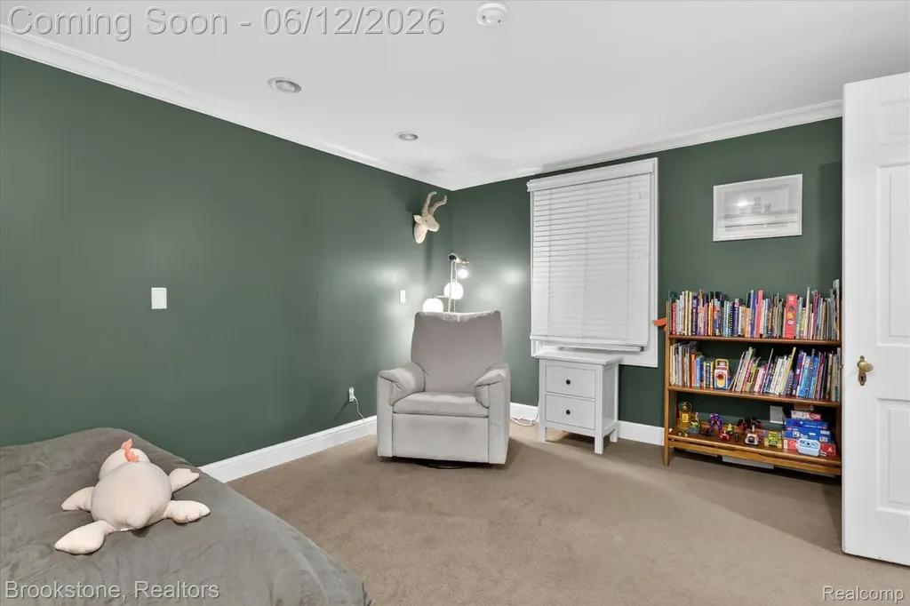 8926 Lincoln Drive Huntington Woods City MI 48070