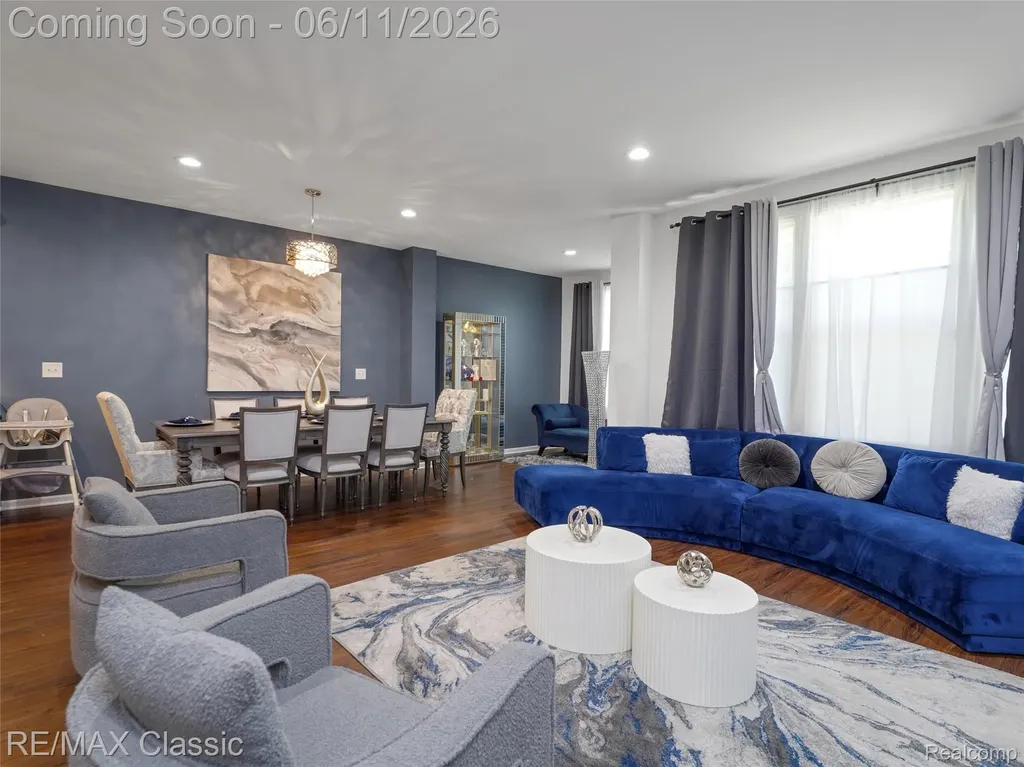 24869 Ivy Novi City MI 48375