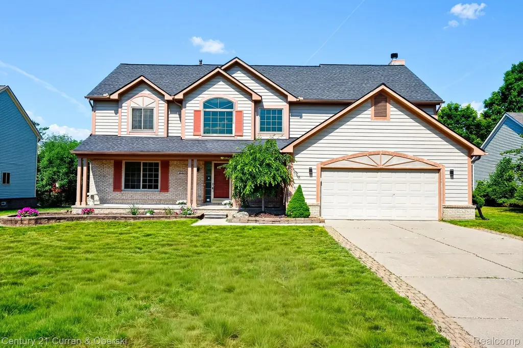 24403 Elmhurst Avenue Farmington Hills City MI 48336