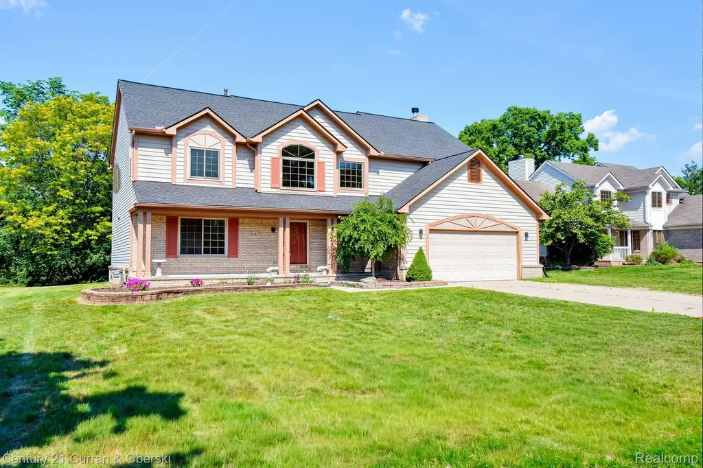 24403 Elmhurst Avenue Farmington Hills City MI 48336