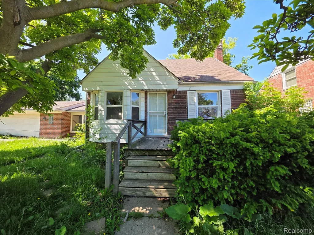 16433 Manning Street Detroit City MI 48205