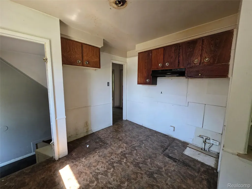 16433 Manning Street Detroit City MI 48205
