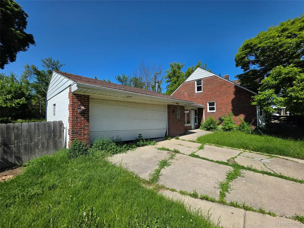 16433 Manning Street Detroit City MI 48205
