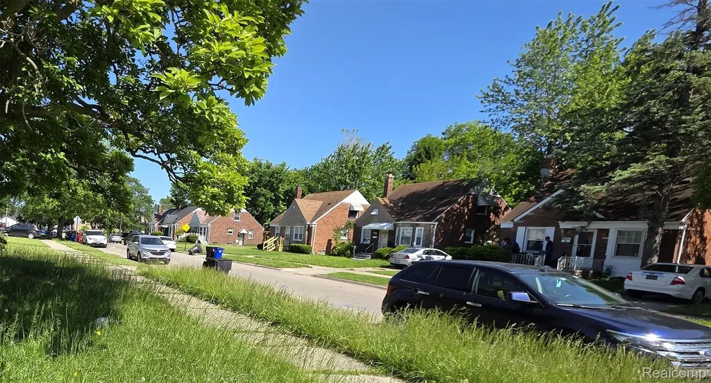 16433 Manning Street Detroit City MI 48205