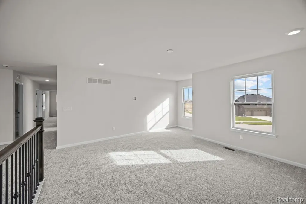 61904 Hevel Lane Washington Township MI 48094