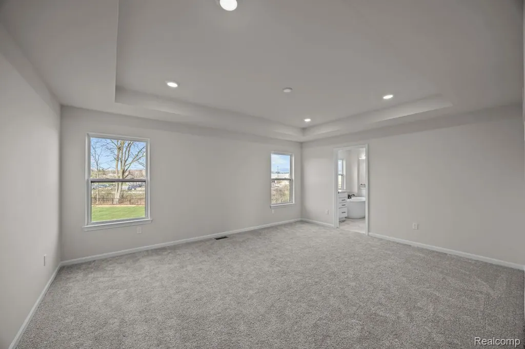 61904 Hevel Lane Washington Township MI 48094