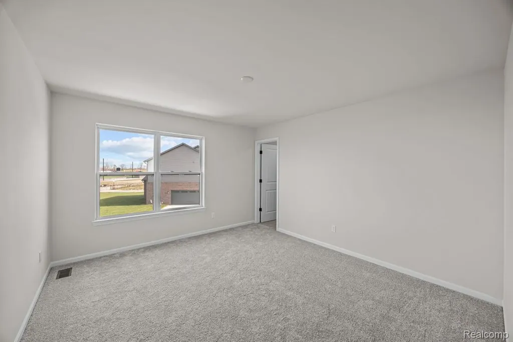 61904 Hevel Lane Washington Township MI 48094